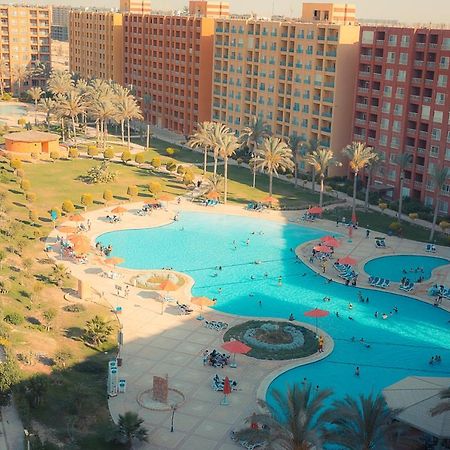 Porto Golf Marina Aqua Park & Beach Access By Best Of Bedz El Alamein Kültér fotó