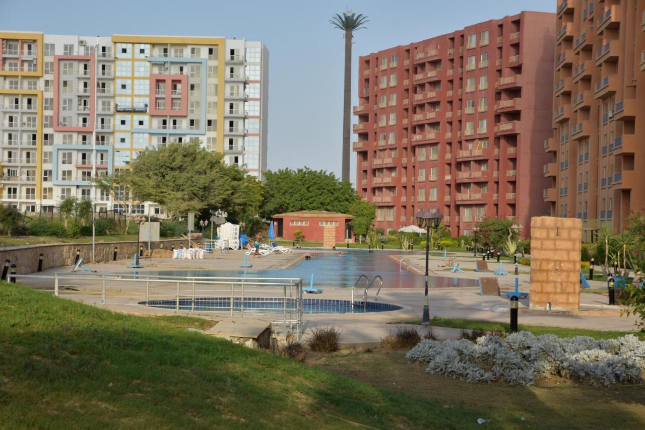 Porto Golf Marina Aqua Park & Beach Access By Best Of Bedz El Alamein Kültér fotó
