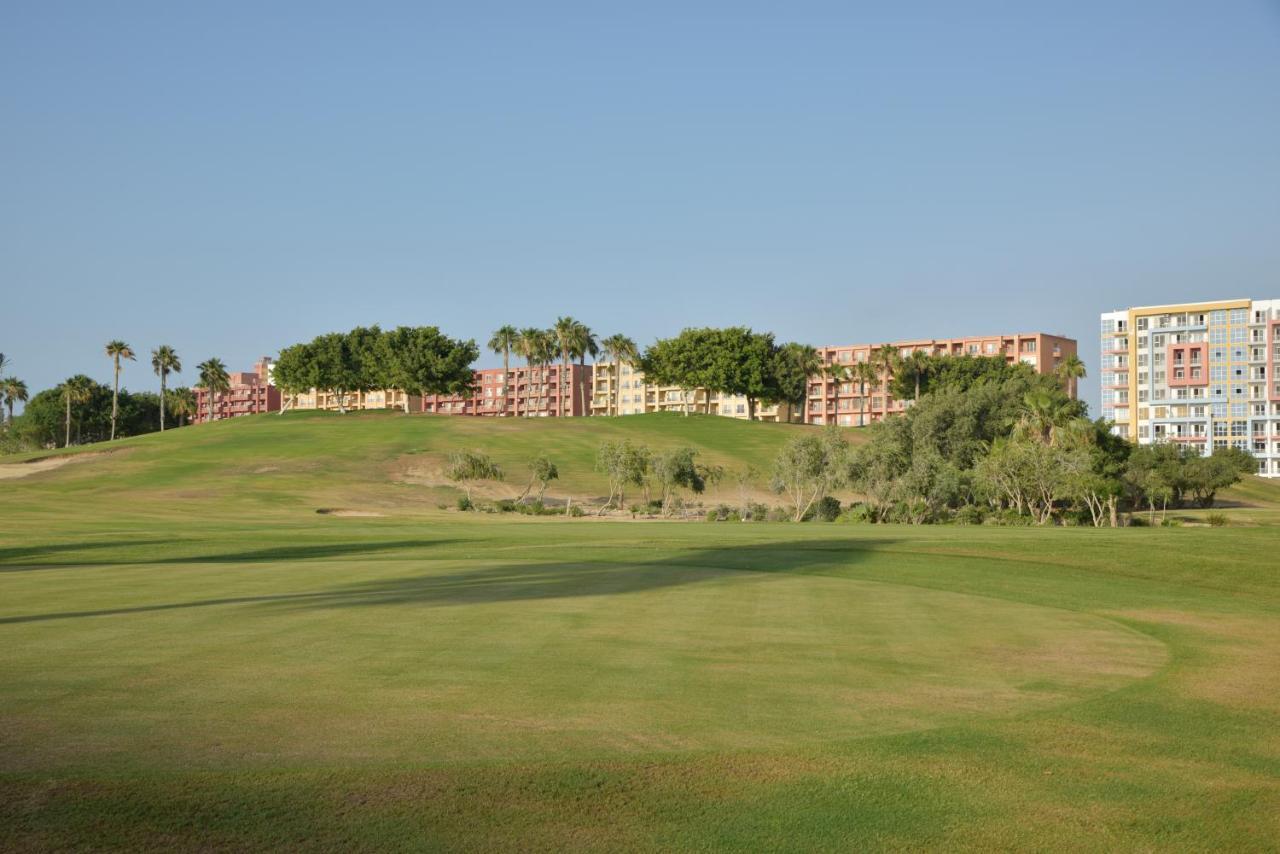 Porto Golf Marina Aqua Park & Beach Access By Best Of Bedz El Alamein Kültér fotó